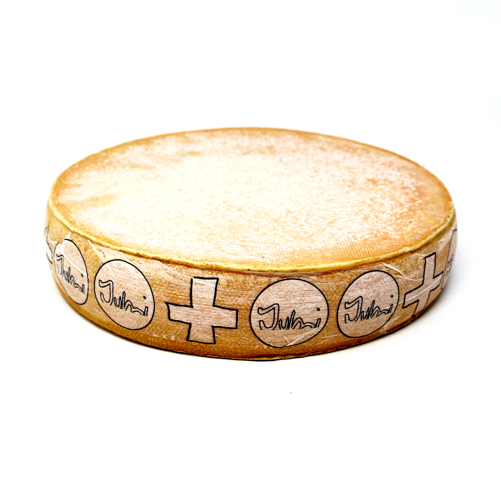 JUMI Aarewasser Aare River Cheese Switzerland - Cured and Cultivated