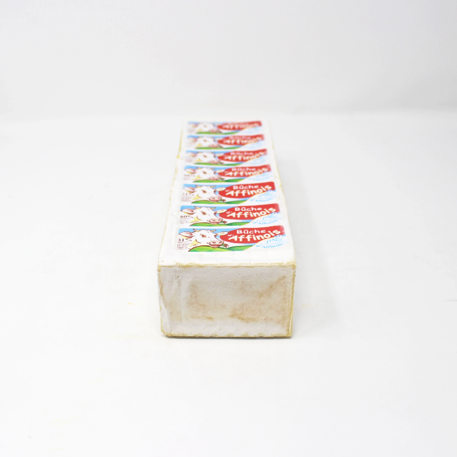 Buche d'Affinois soft cheese - Cured and Cultivated