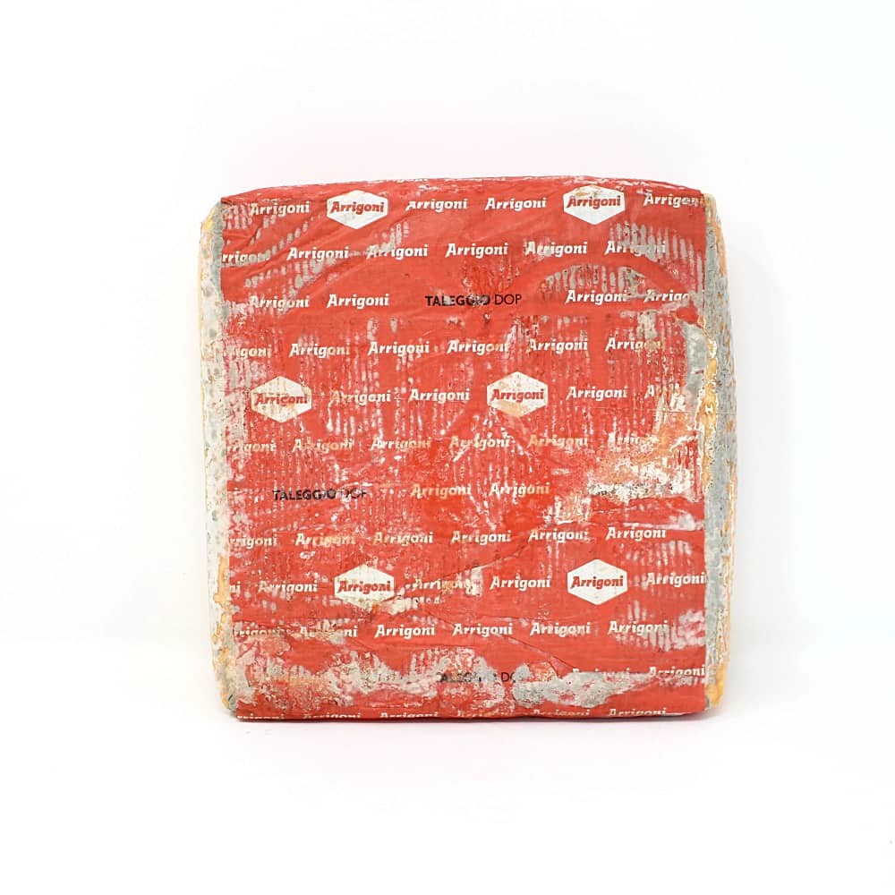 Italian cheese Taleggio DOP Arrigoni - Cured and Cultivated