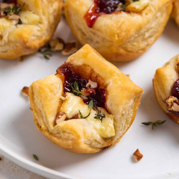 Recipe Puff Pastry Bites with Black Currant Preserves - Cured and Cultivated
