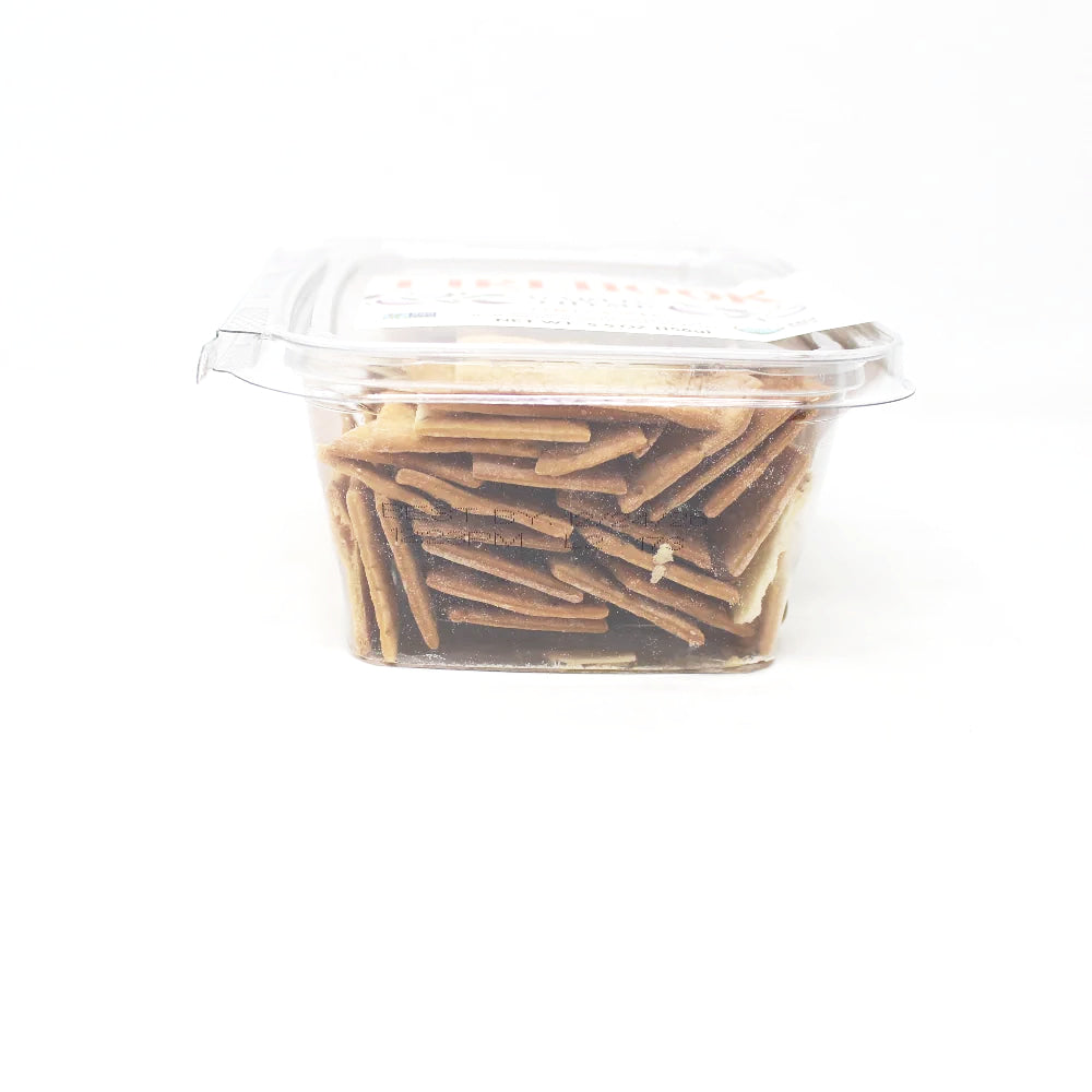 Firehook Garlic and Thyme Crackers - Cured and Cultivated