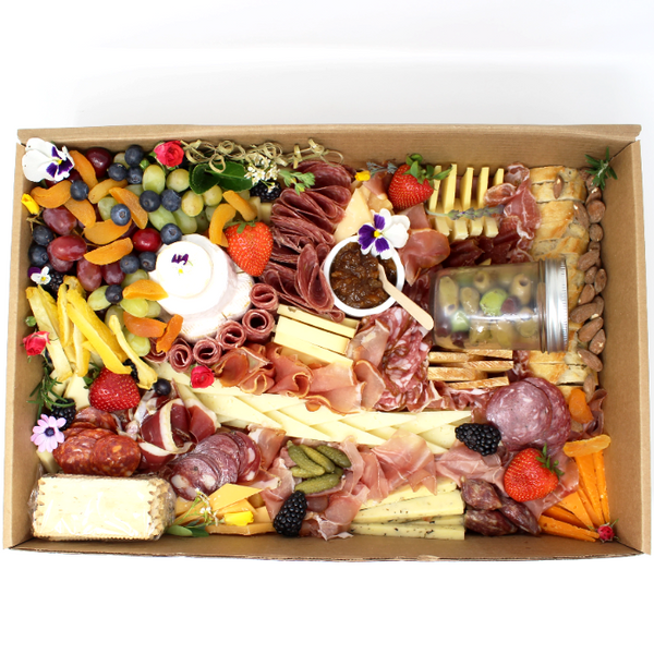 Medium Grazing Box Paso Robles - Cured and Cultivated