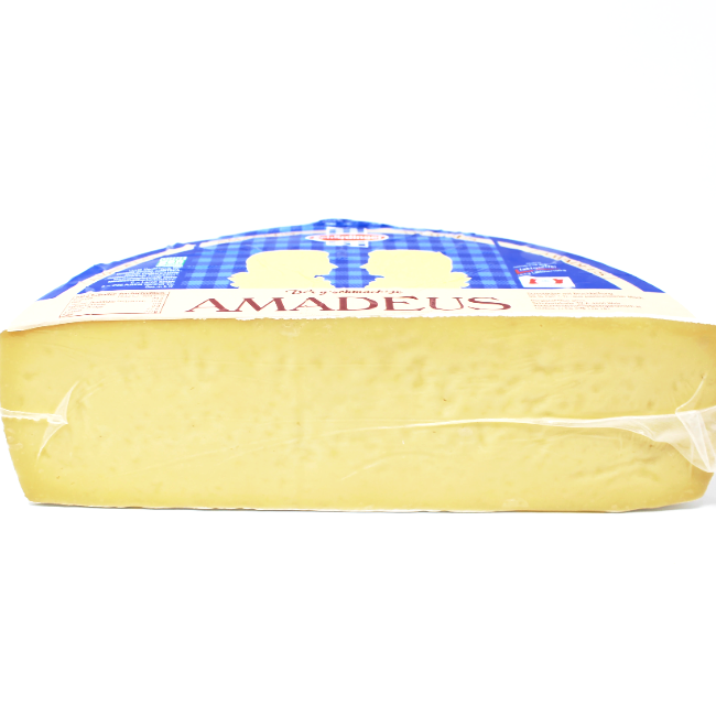 Schardinger Amadeus Austrian Cheese - Cured and Cultivated