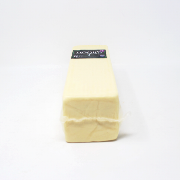 Hook's four 4 Year Sharp Cheddar - Cured and Cultivated