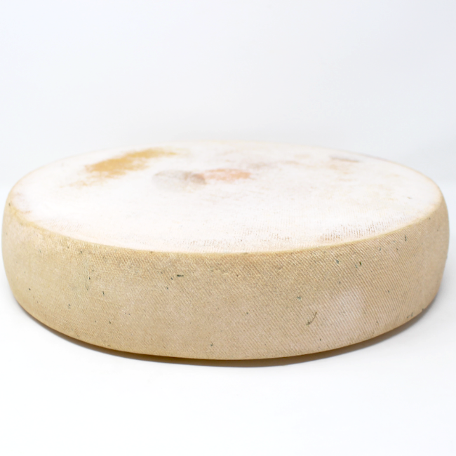 Rodolphe Le Meunier Tomme du Jura à l'ail des ours - Cured and Cultivated